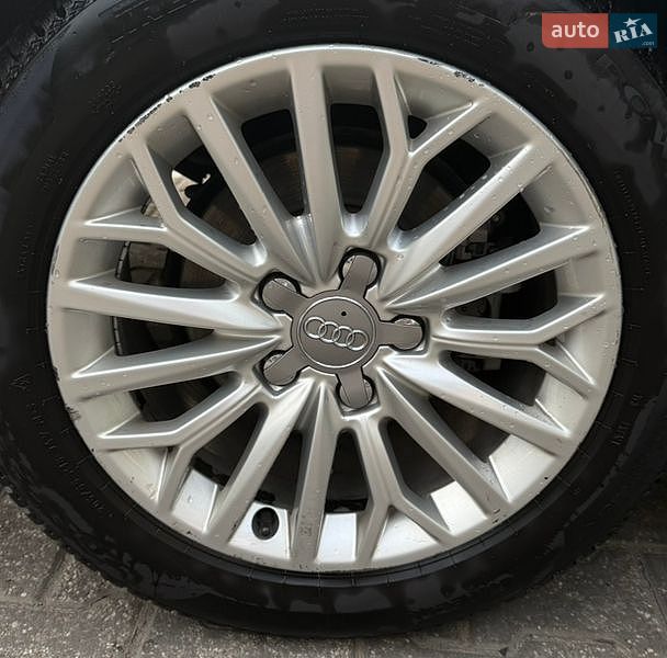 Седан Audi A3 2016 в Києві