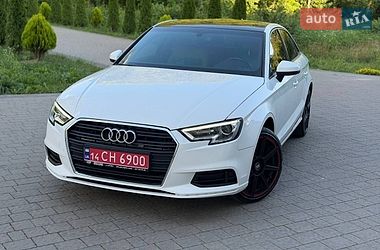 Седан Audi A3 2018 в Львові