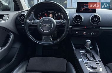 Хетчбек Audi A3 2016 в Харкові