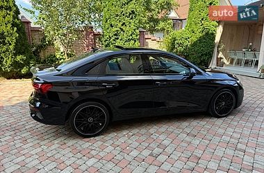 Седан Audi A3 2023 в Черновцах