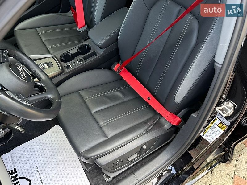 Седан Audi A3 2023 в Черновцах