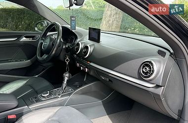 Седан Audi A3 2015 в Стрые