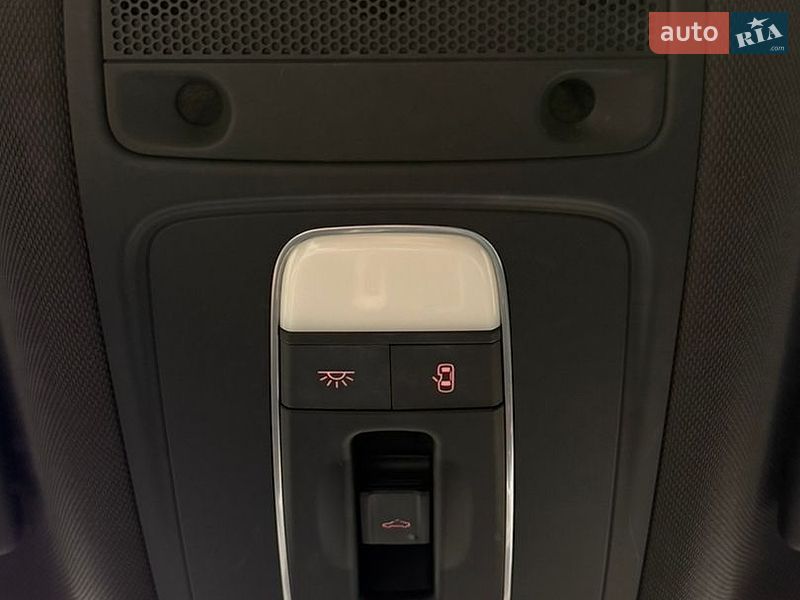 Седан Audi A3 2015 в Стрые