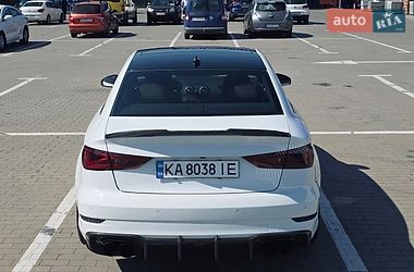 Седан Audi A3 2015 в Киеве