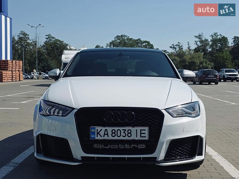 Седан Audi A3 2015 в Киеве