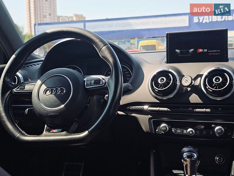 Седан Audi A3 2015 в Киеве