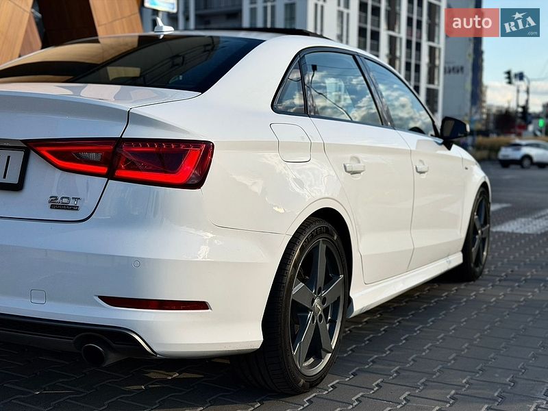 Седан Audi A3 2015 в Києві