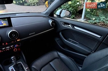 Седан Audi A3 2015 в Києві
