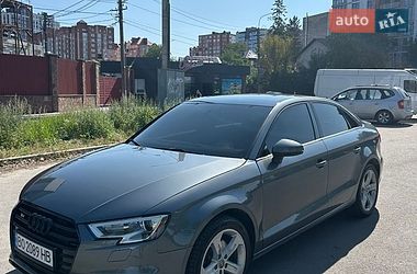 Седан Audi A3 2016 в Тернополе