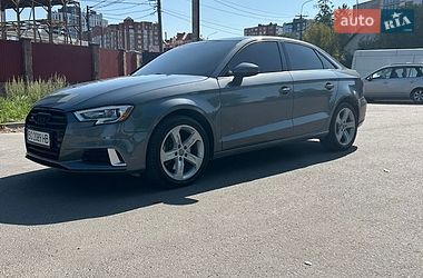 Седан Audi A3 2016 в Тернополе