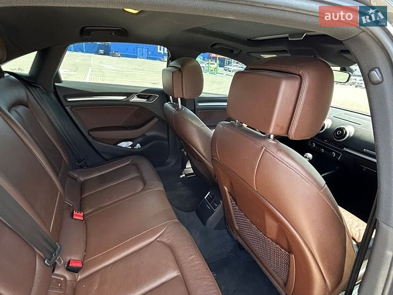 Седан Audi A3 2016 в Тернополе
