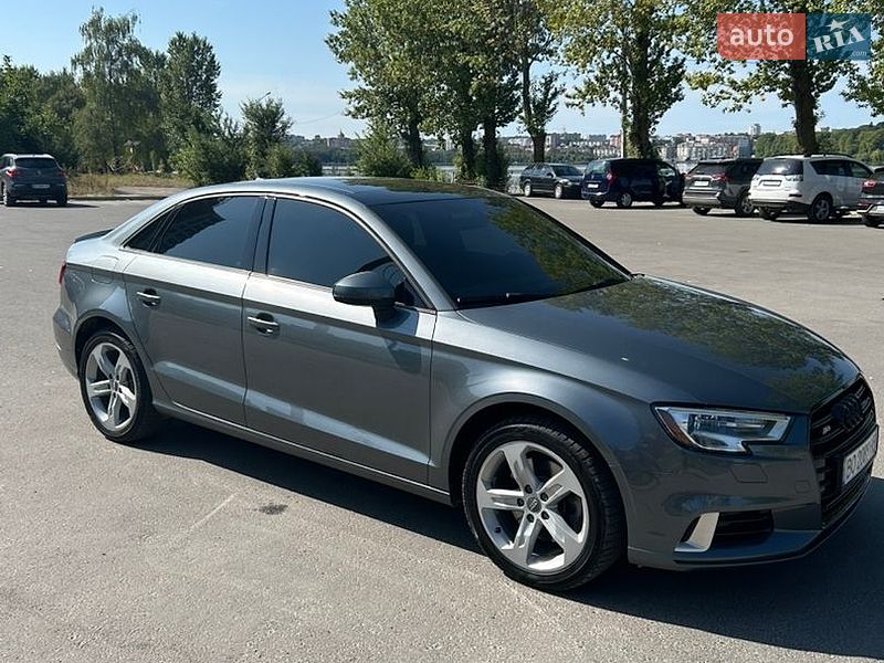 Седан Audi A3 2016 в Тернополе