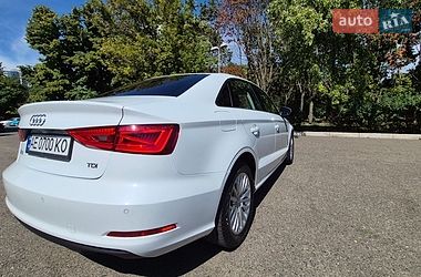 Седан Audi A3 2016 в Одессе