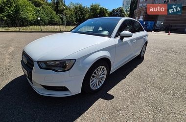 Седан Audi A3 2016 в Одессе