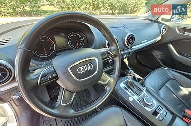 Седан Audi A3 2016 в Одессе
