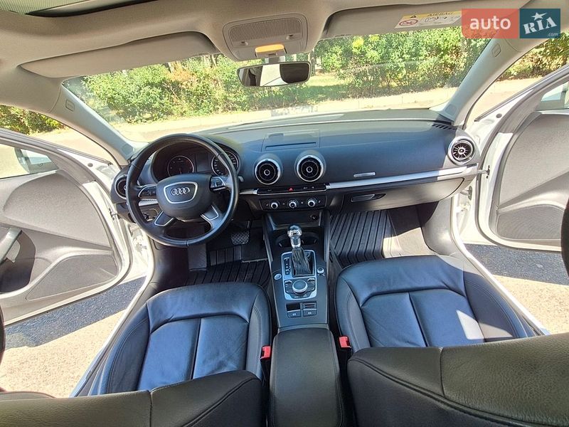 Седан Audi A3 2016 в Одессе