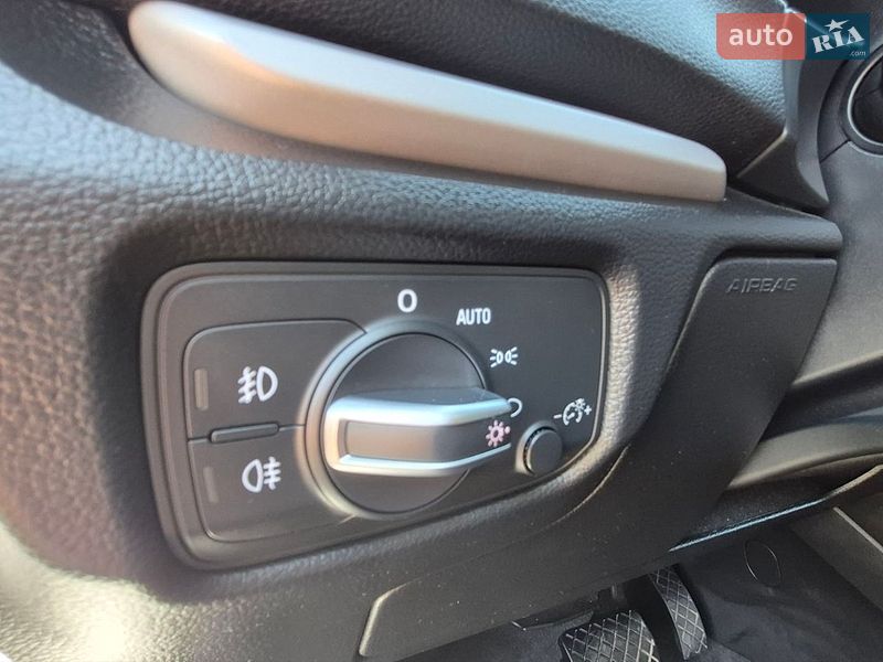 Седан Audi A3 2016 в Одессе