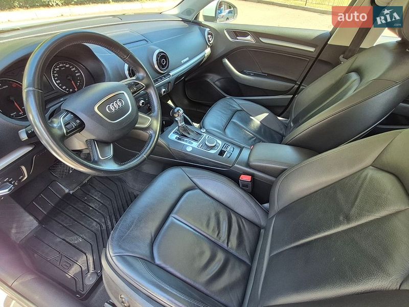 Седан Audi A3 2016 в Одессе
