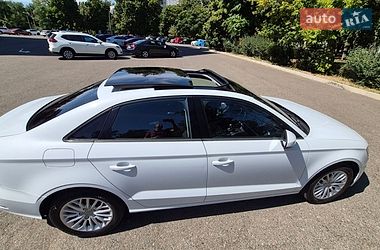 Седан Audi A3 2016 в Одессе