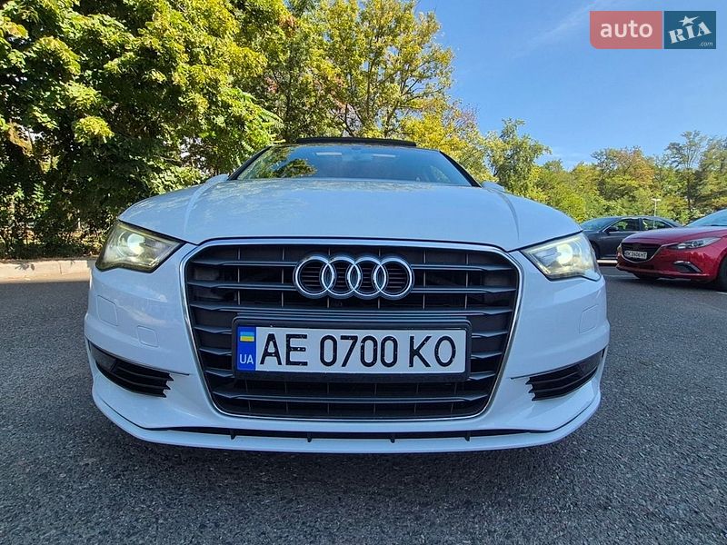 Седан Audi A3 2016 в Одессе