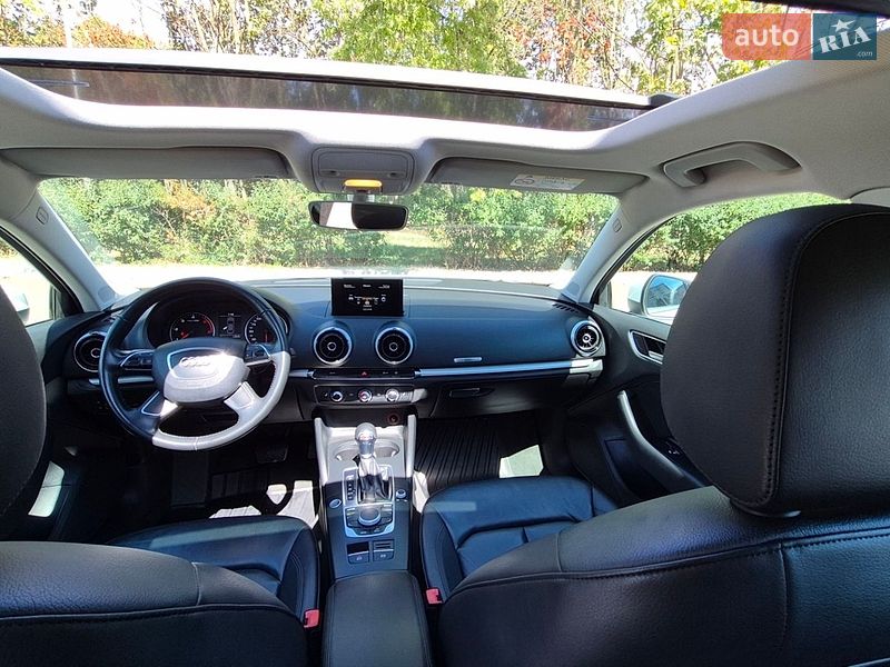Седан Audi A3 2016 в Одессе