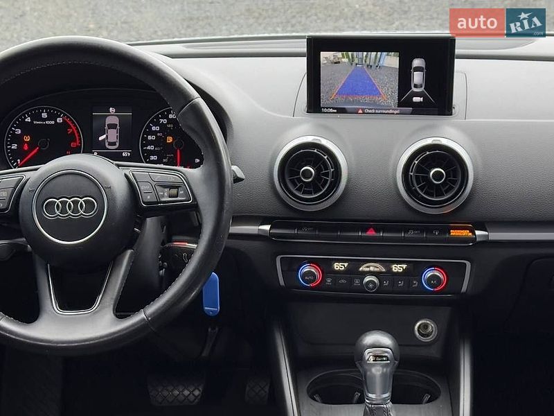 Седан Audi A3 2016 в Луцке
