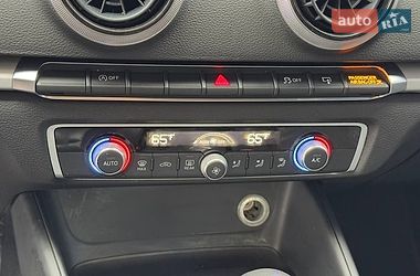 Седан Audi A3 2016 в Луцке