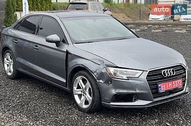 Седан Audi A3 2016 в Луцке