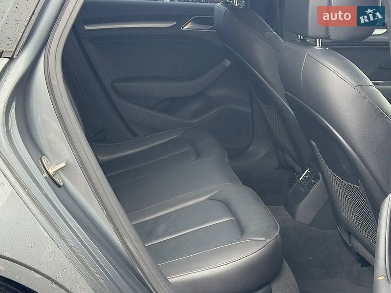 Седан Audi A3 2016 в Луцке