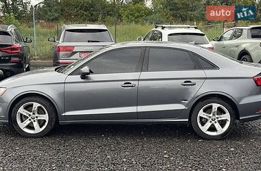 Седан Audi A3 2016 в Луцке