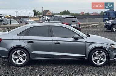 Седан Audi A3 2016 в Луцке