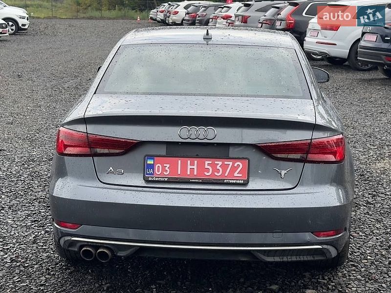 Седан Audi A3 2016 в Луцке
