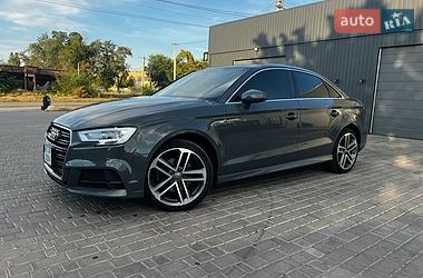 audi a3 2016 в Кривой Рог от про продавца Руслан Олександрович Русанов audi a3 2016 в Кривой Рог от профессионального продавца Руслан Олександрович Русанов