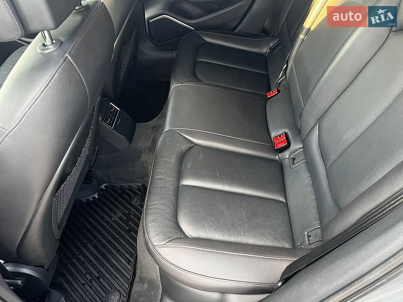 Седан Audi A3 2016 в Кривом Роге