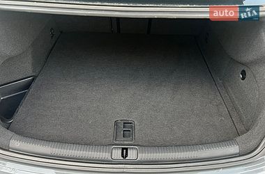 Седан Audi A3 2016 в Кривом Роге