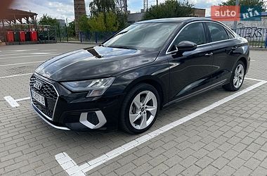 Седан Audi A3 2021 в Нововолинську