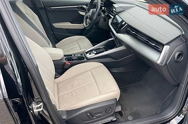 Седан Audi A3 2021 в Нововолинську