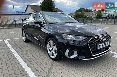 Седан Audi A3 2021 в Нововолинську