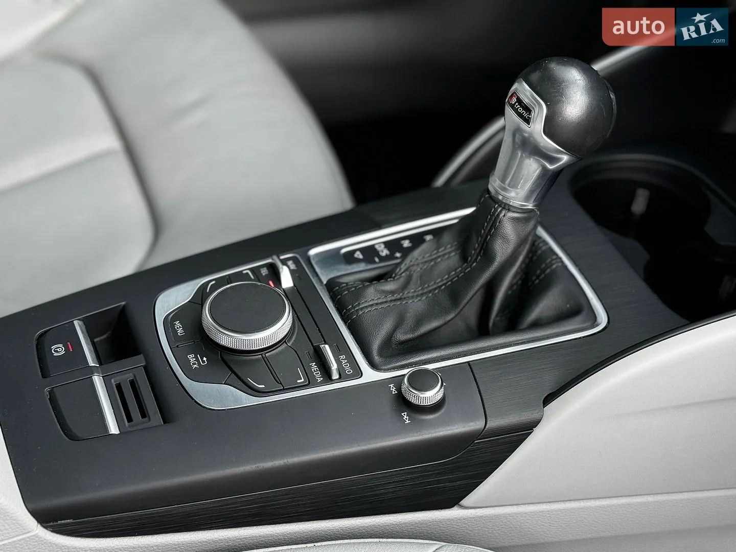 2016 Audi A3 - мініатюра 36