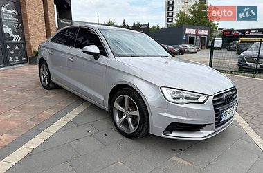 Седан Audi A3 2014 в Івано-Франківську