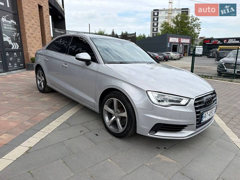 Седан Audi A3 2014 в Івано-Франківську