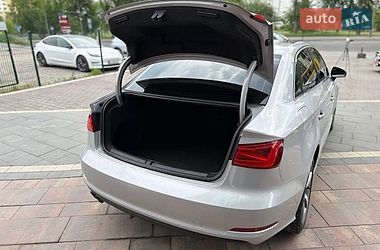 Седан Audi A3 2014 в Івано-Франківську