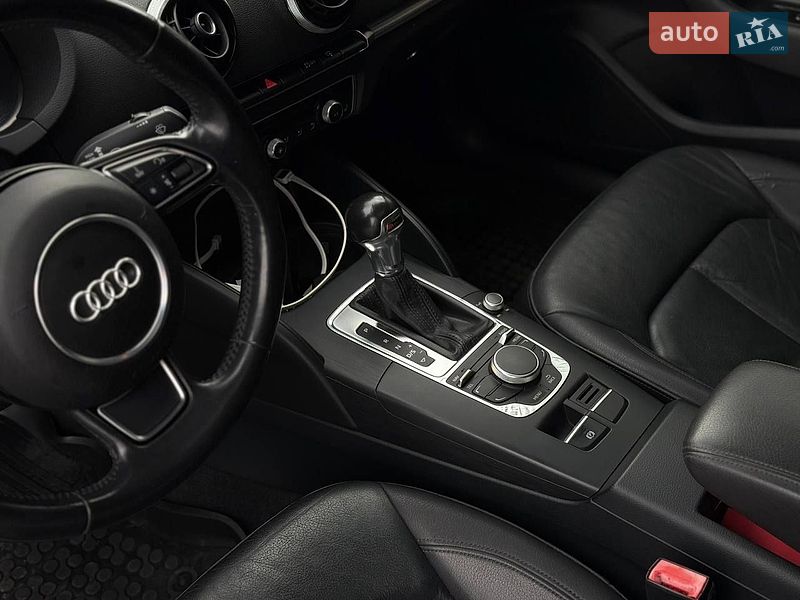 Седан Audi A3 2014 в Івано-Франківську