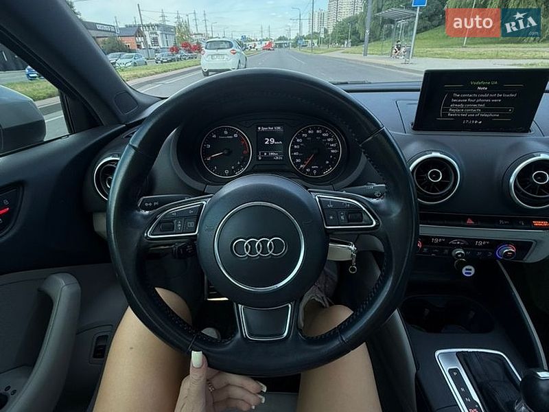 Седан Audi A3 2015 в Львові