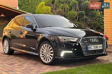 Хетчбек Audi A3 2018 в Львові