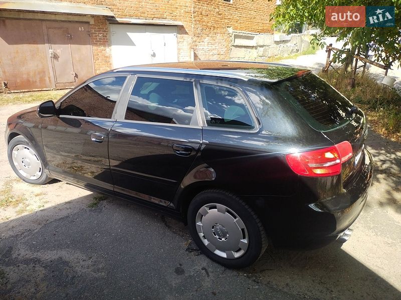 Хетчбек Audi A3 2009 в Сумах