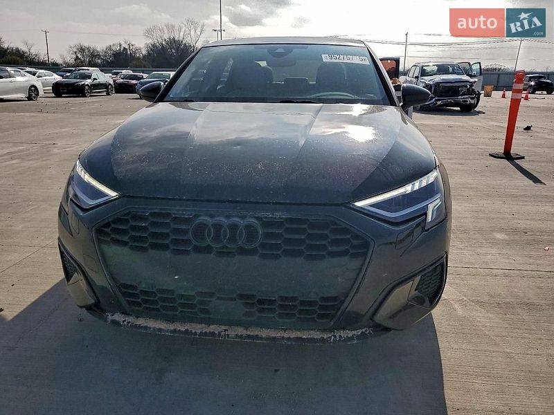 Седан Audi A3 2023 в Львове