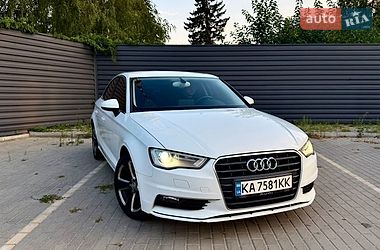 Седан Audi A3 2013 в Киеве