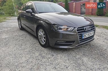 Хэтчбек Audi A3 2014 в Львове