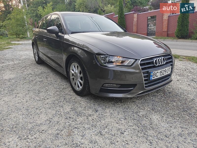 Хэтчбек Audi A3 2014 в Львове
